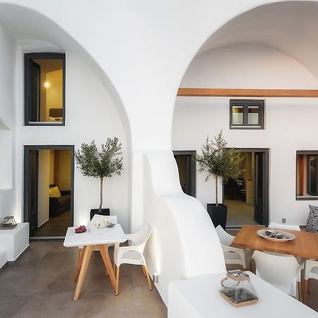 Callia Caves - Adults Only Fira  Bagian luar foto